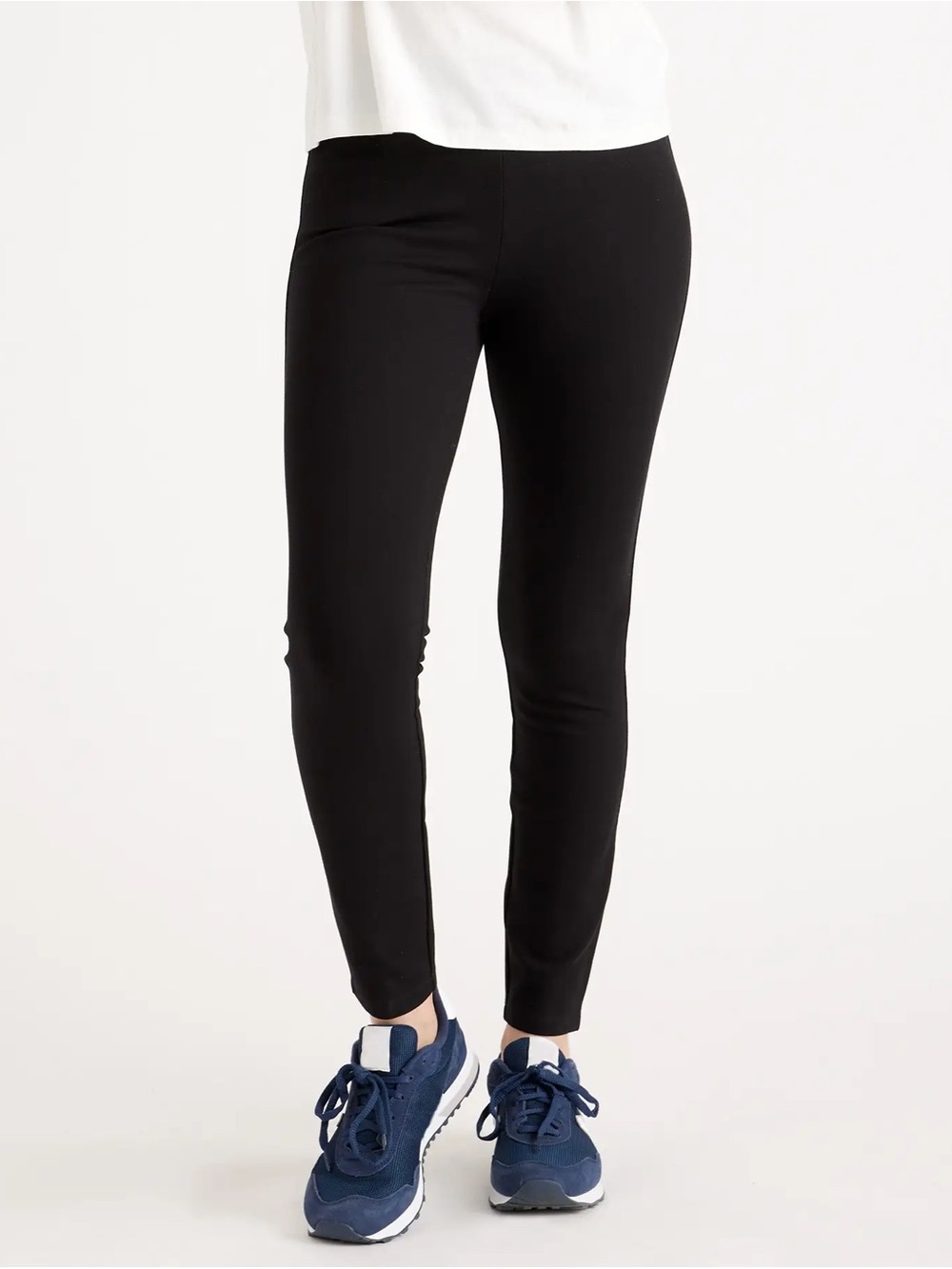 Quince Ultra-Stretch Ponte Skinny Pants